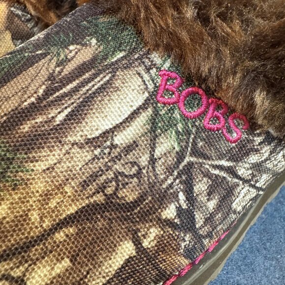 Women's BOBS by Skechers Camo Faux Fur Slip-On Slippers - Picture 7 of 10